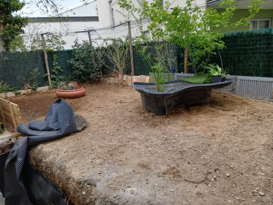 Évacuation de terre et de gravats dans un jardin à Villeurbanne – photo 3
